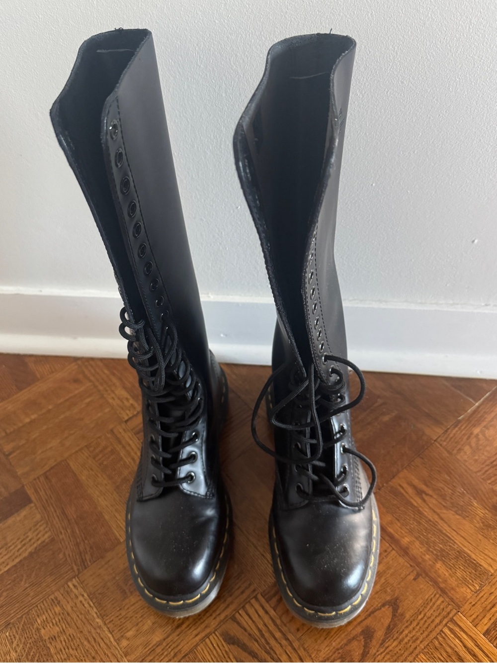 Dr. Martens Women's Black Lace-Up Boots, tall boots for women - Picture 11 of 11